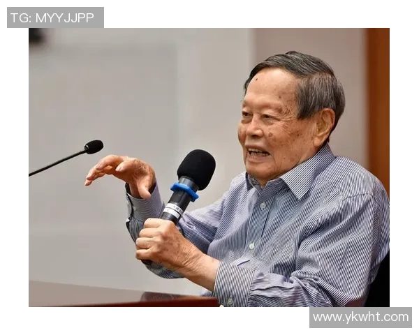 专访陈敏：探讨足球成功背后的秘诀与经验分享